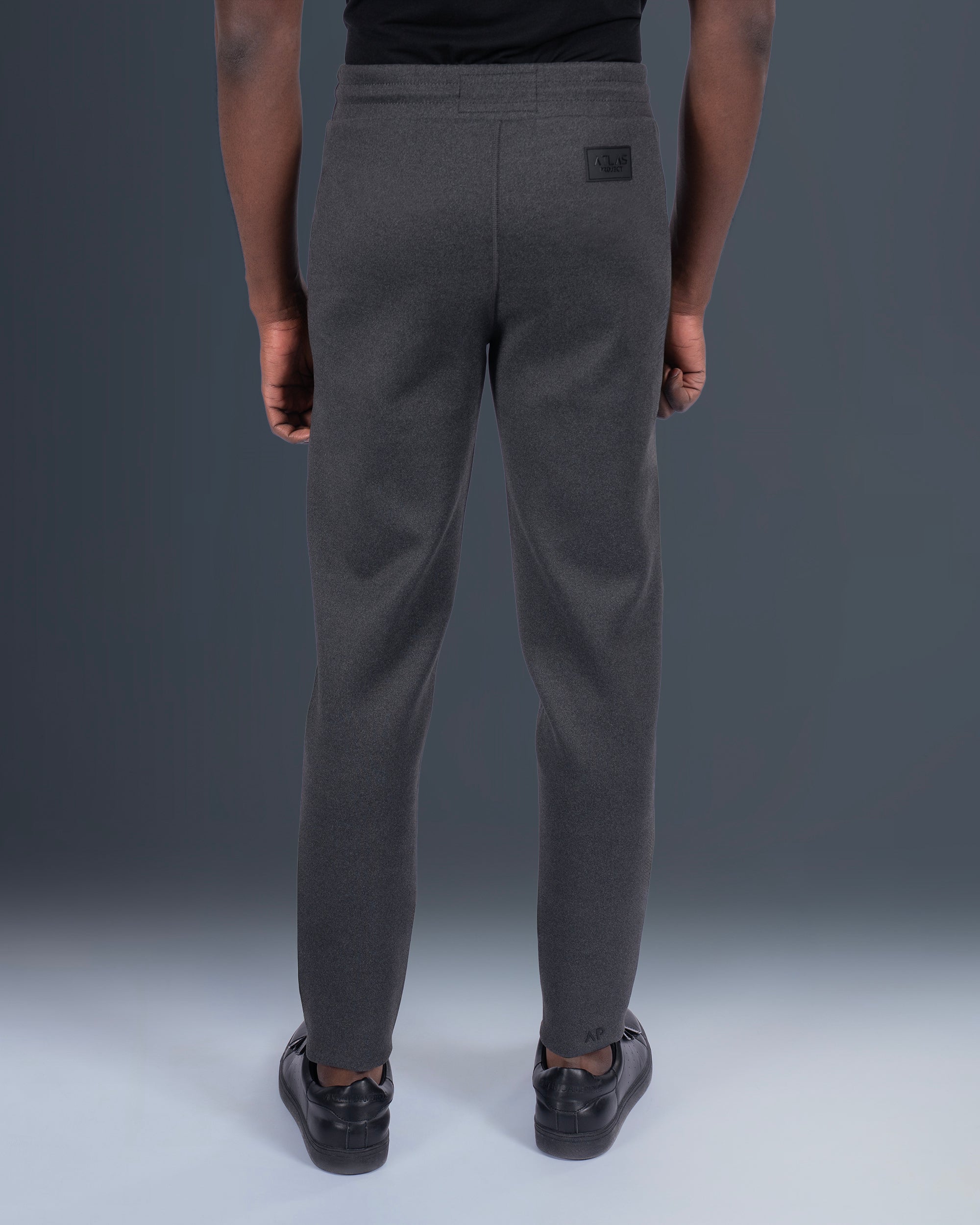 SLIM PERFORMANCE JOGGERS