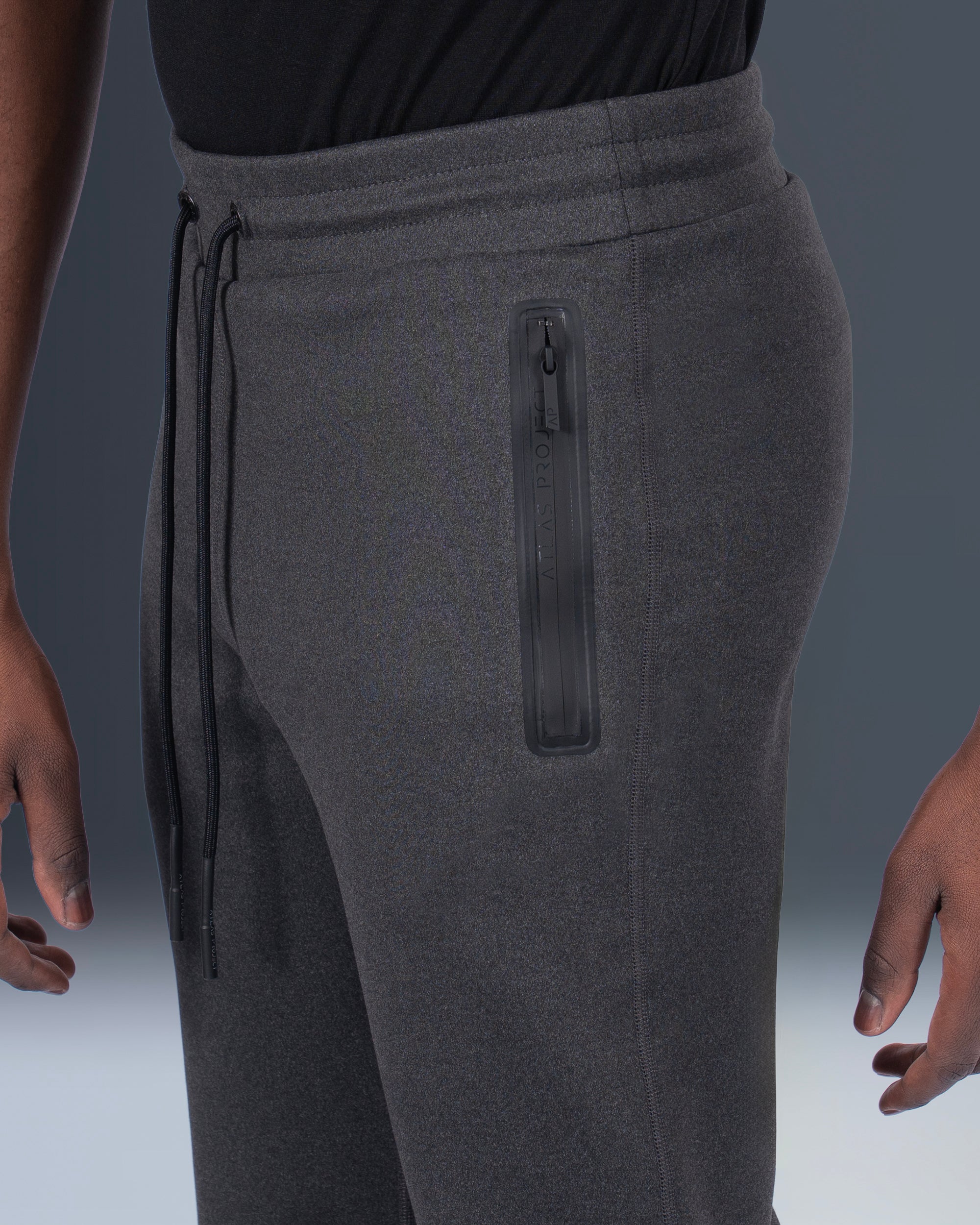 SLIM PERFORMANCE JOGGERS