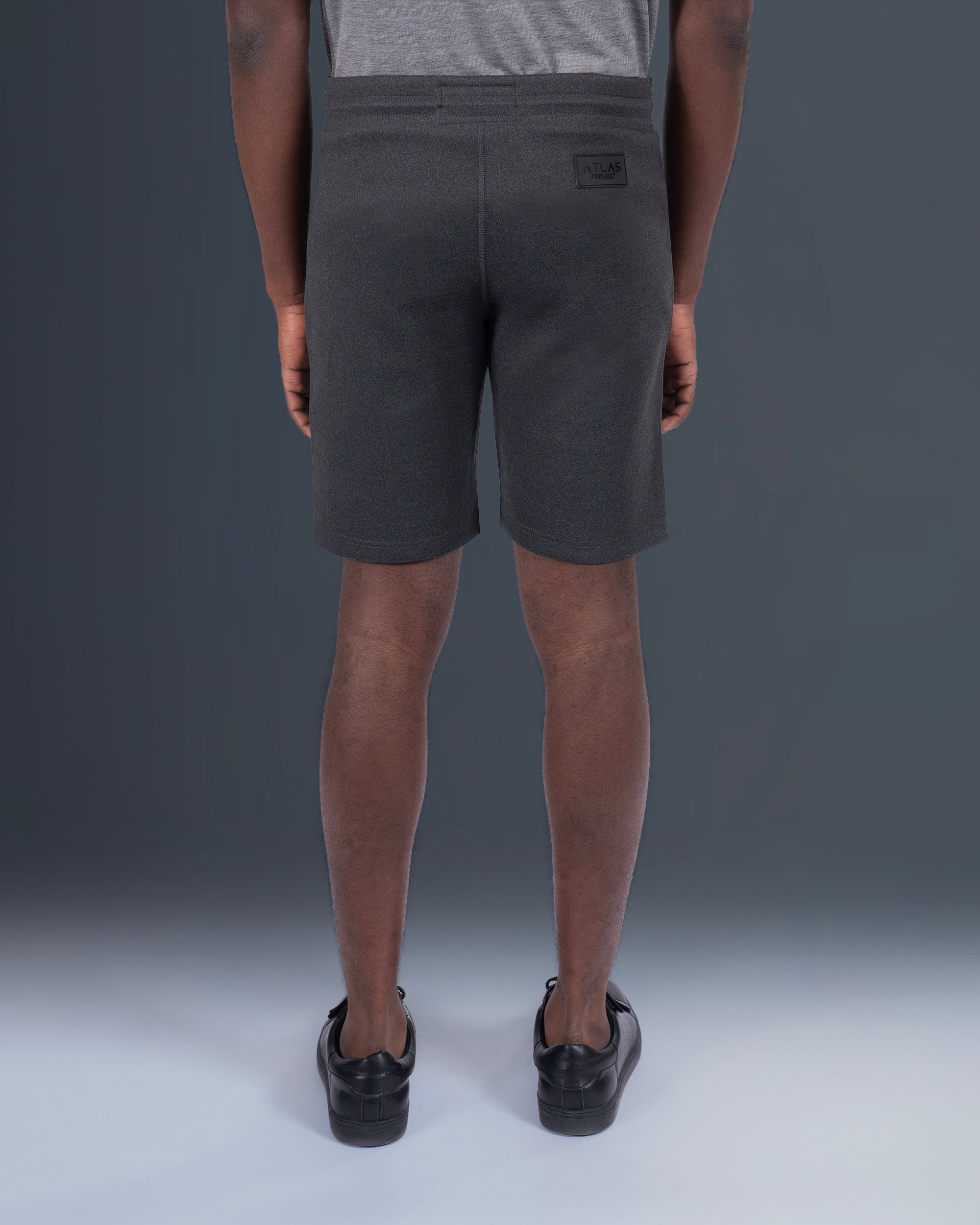 SLIM PERFORMANCE SWEAT SHORTS