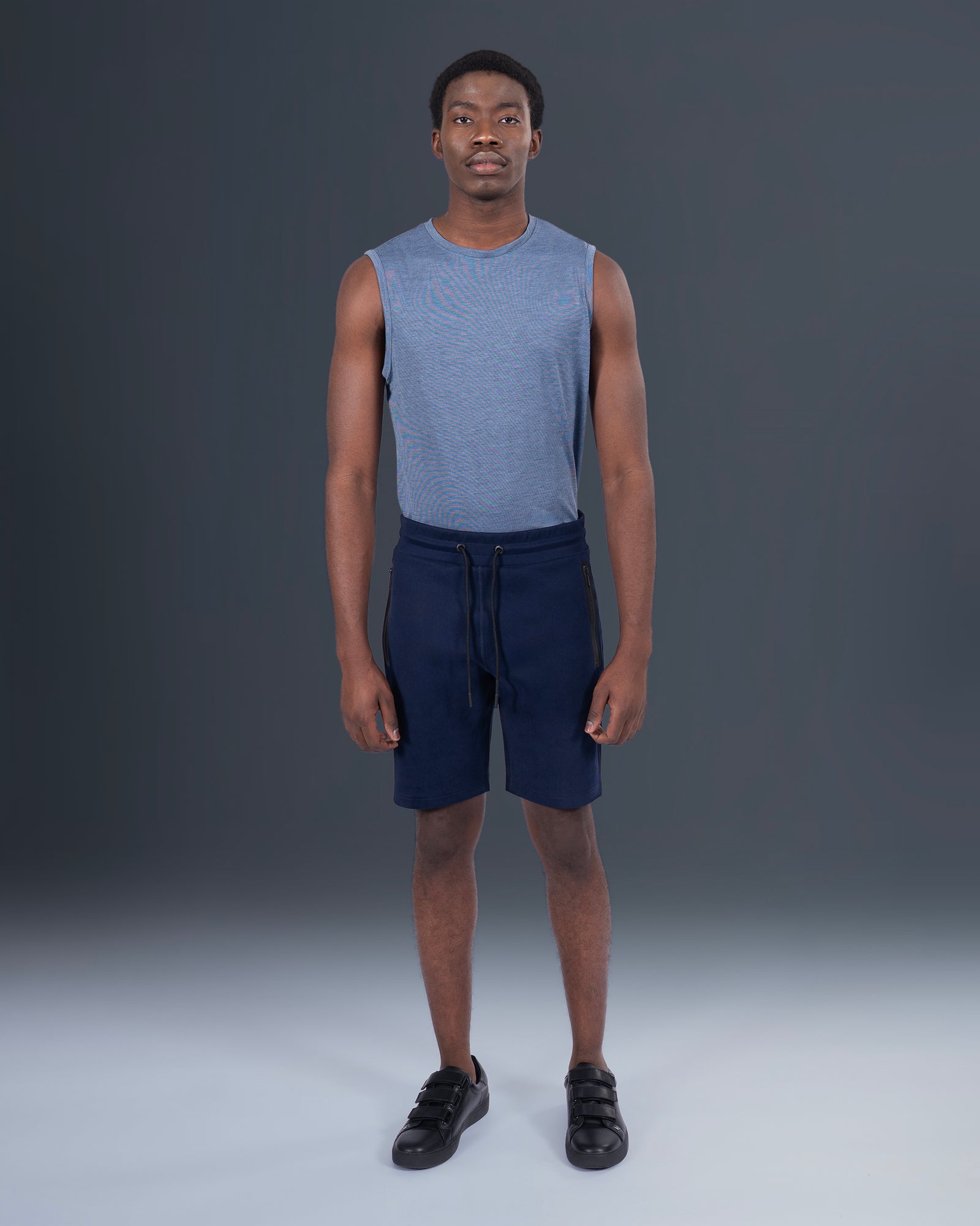 SLIM PERFORMANCE SWEAT SHORTS